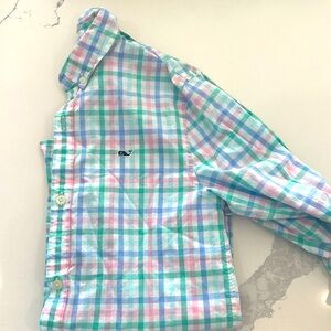Vineyard Vines pastel plaid long sleeve button down- boys size S